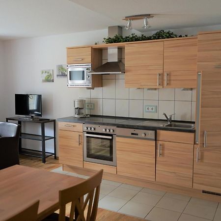 Haus Moselliebe B&B Эдигер-Эллер Экстерьер фото