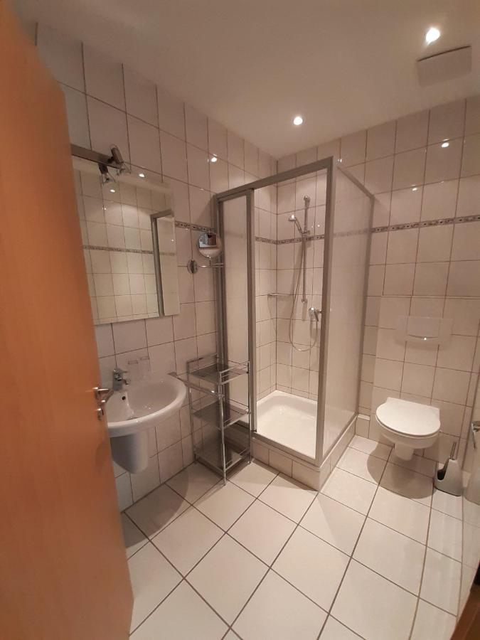 Haus Moselliebe B&B Эдигер-Эллер Экстерьер фото