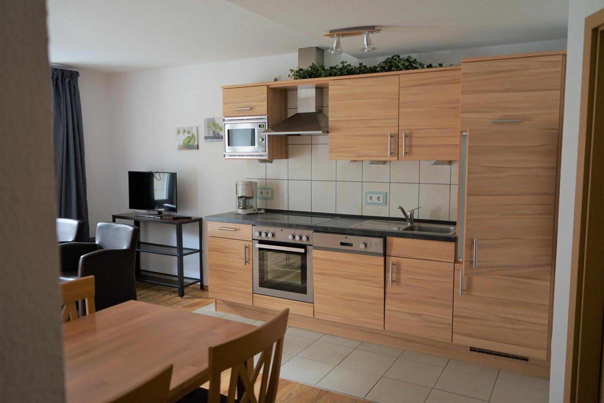 Haus Moselliebe B&B Эдигер-Эллер Экстерьер фото
