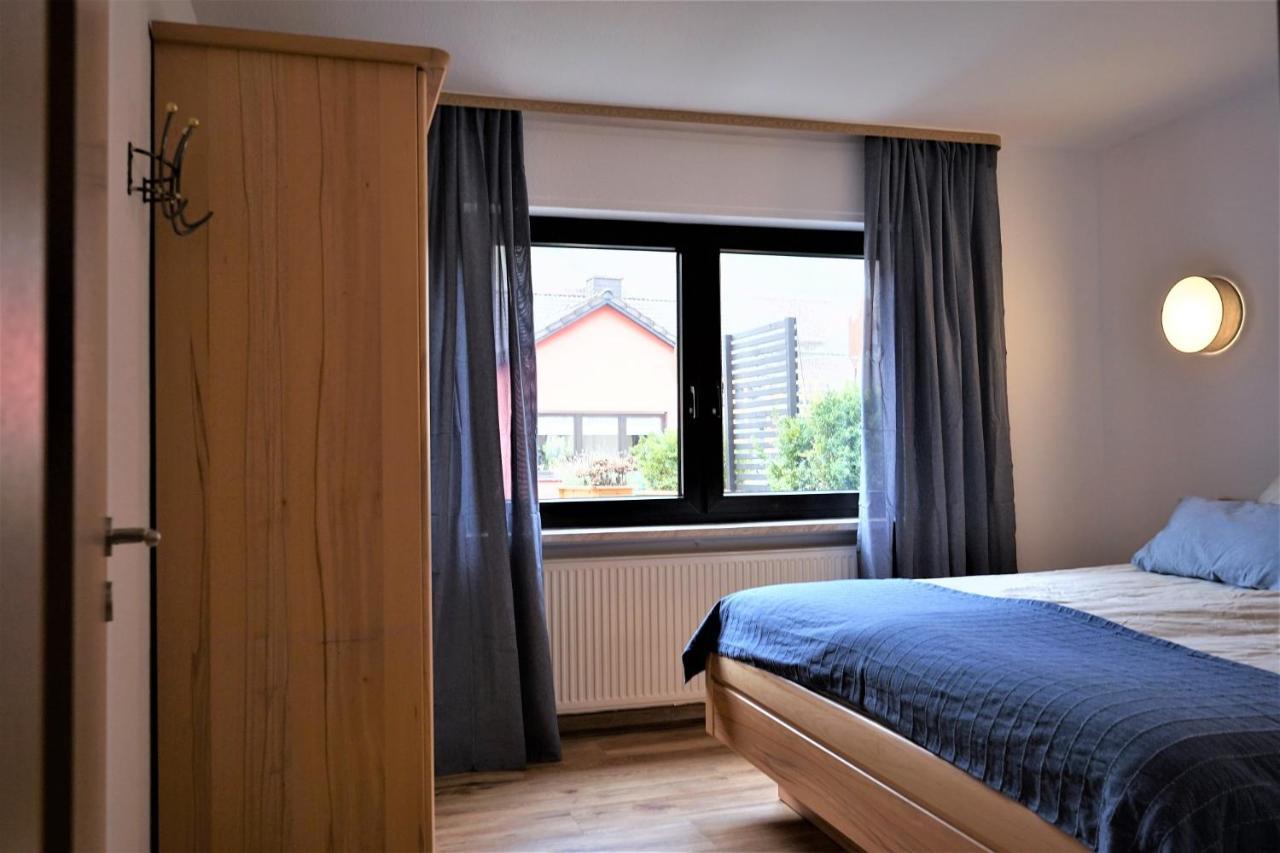 Haus Moselliebe B&B Эдигер-Эллер Экстерьер фото